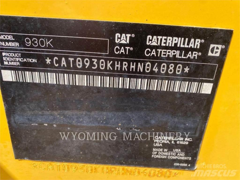 CAT 930K لوادر بعجل