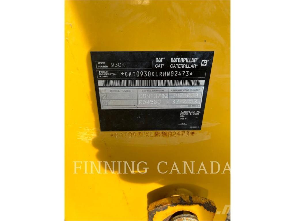 CAT 930K لوادر بعجل