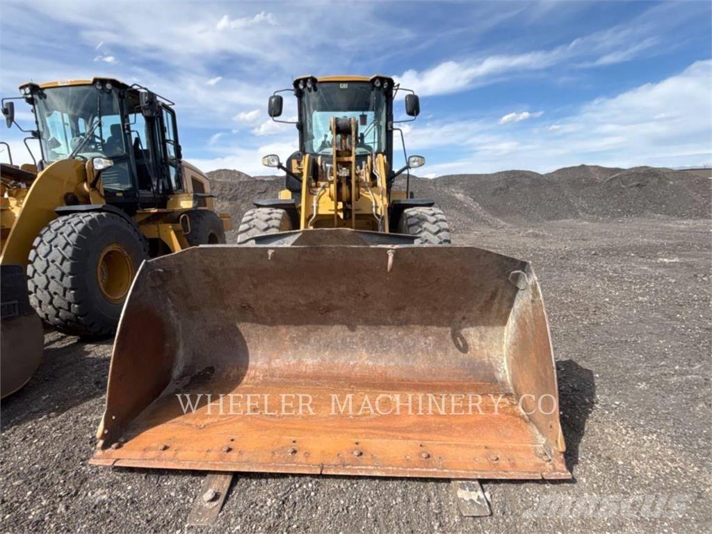CAT 930K QCF لوادر بعجل