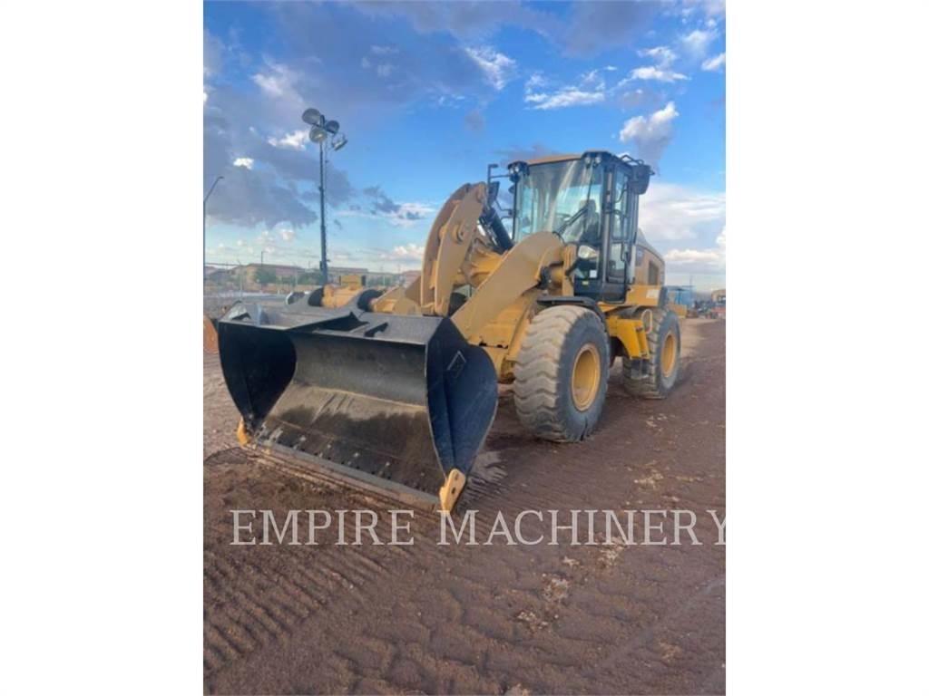 CAT 930M FC لوادر بعجل