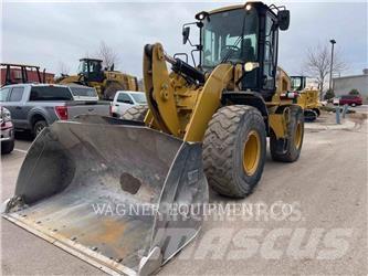 CAT 930M FC لوادر بعجل
