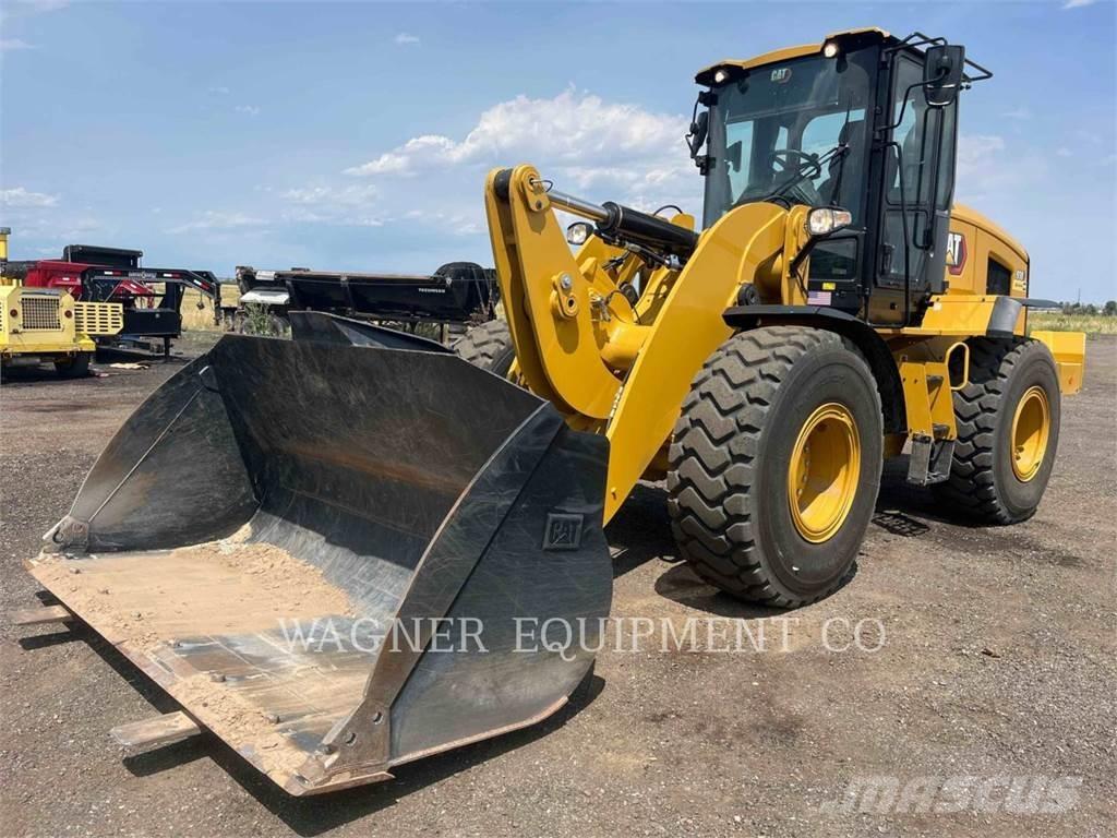 CAT 938 FC لوادر بعجل