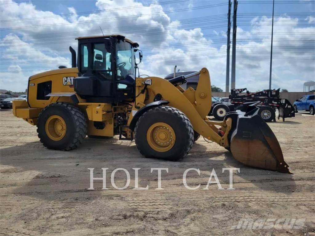 CAT 938 QC لوادر بعجل