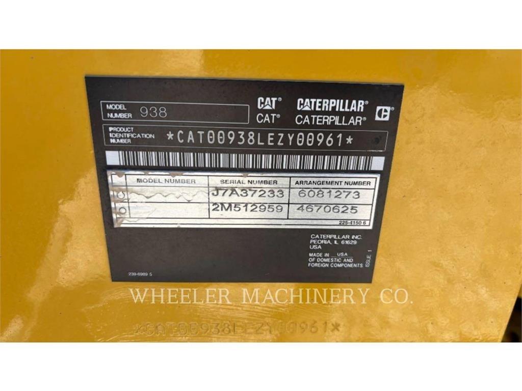CAT 938 QC لوادر بعجل