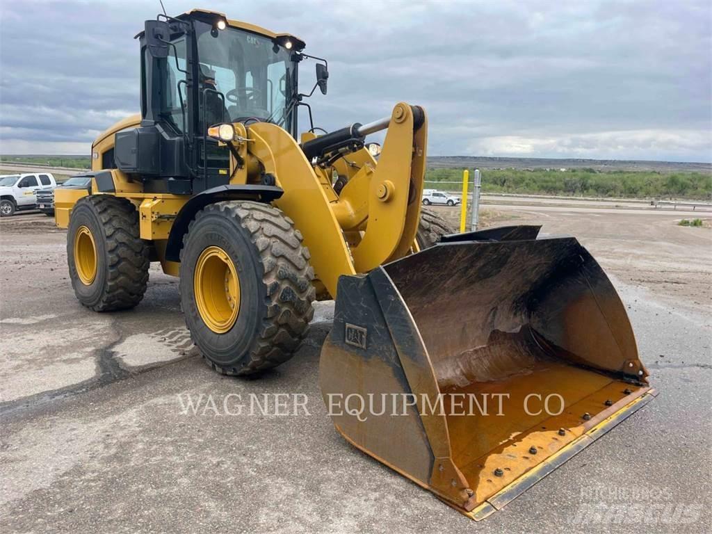 CAT 93814 لوادر بعجل
