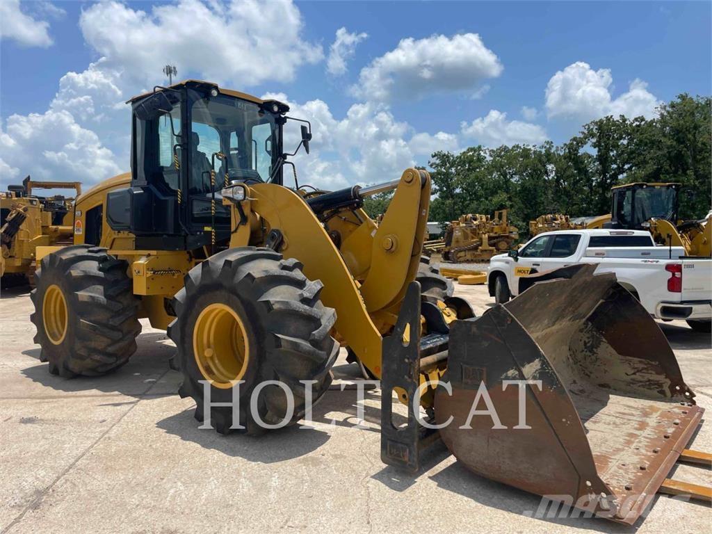 CAT 93814 لوادر بعجل