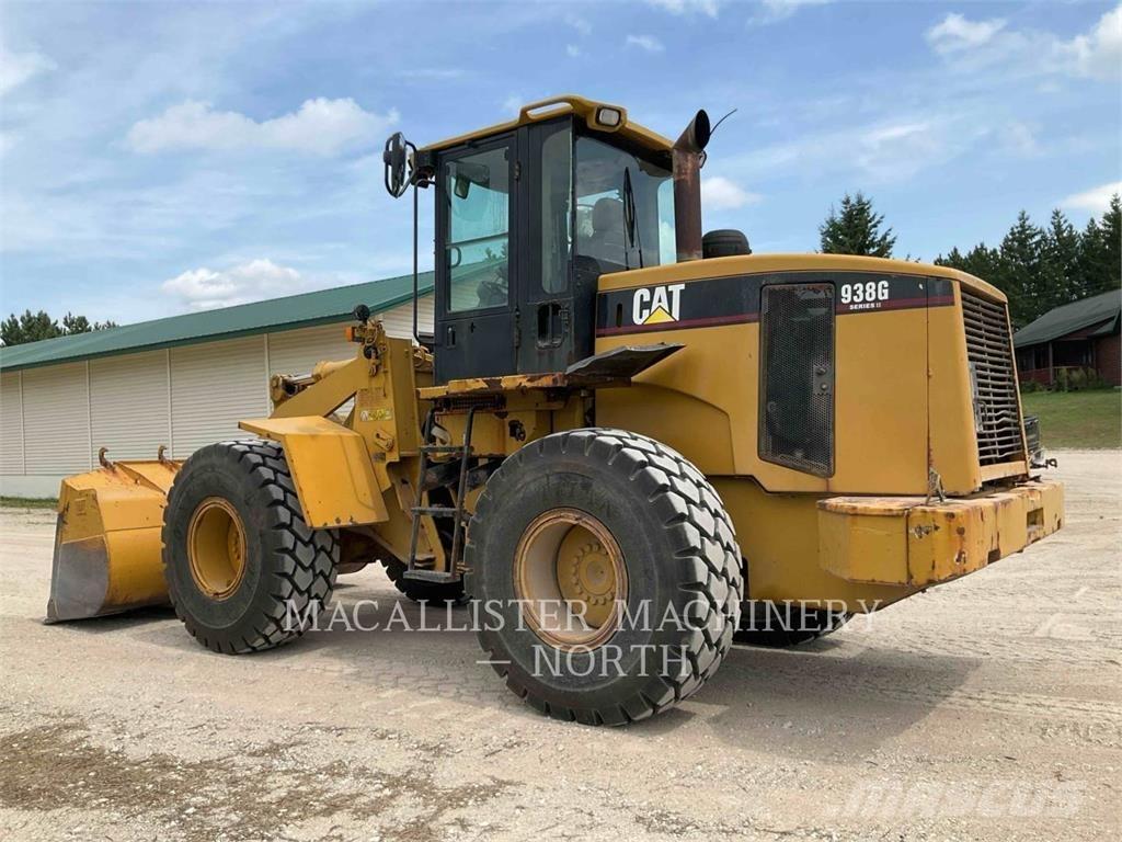 CAT 938G لوادر بعجل