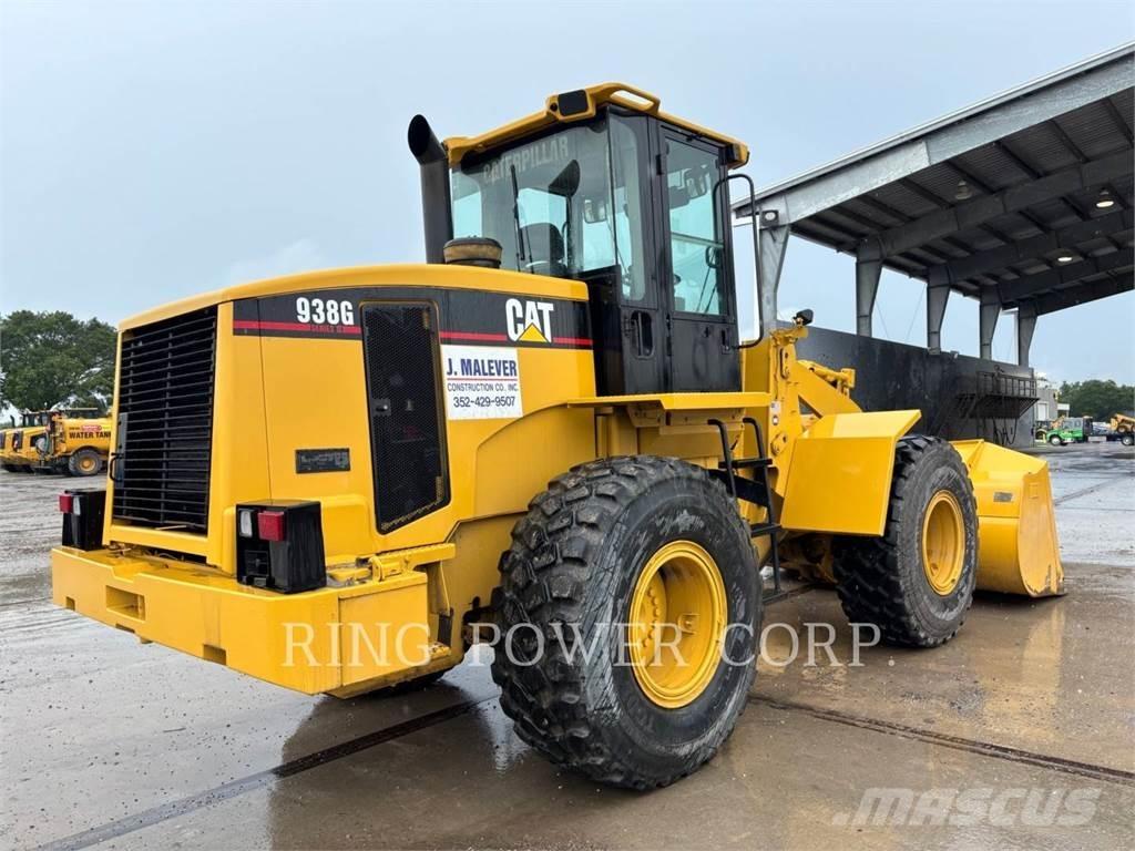 CAT 938GII لوادر بعجل
