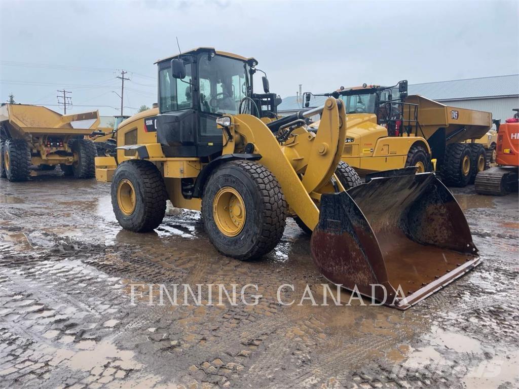 CAT 938K لوادر بعجل