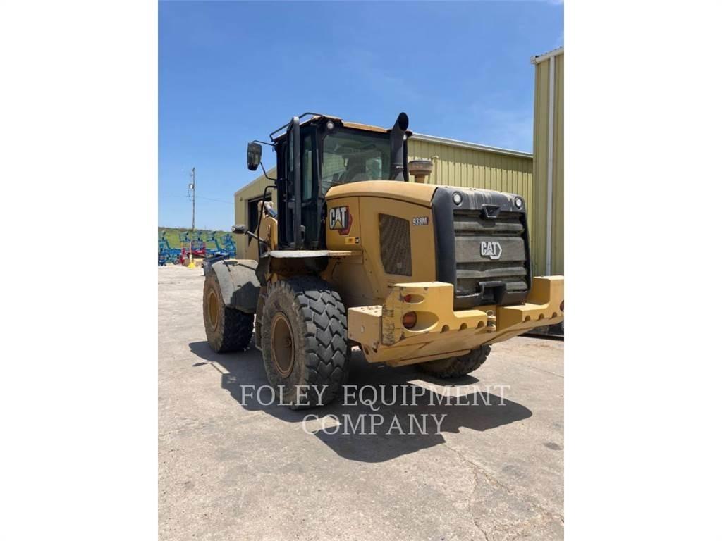 CAT 938M لوادر بعجل