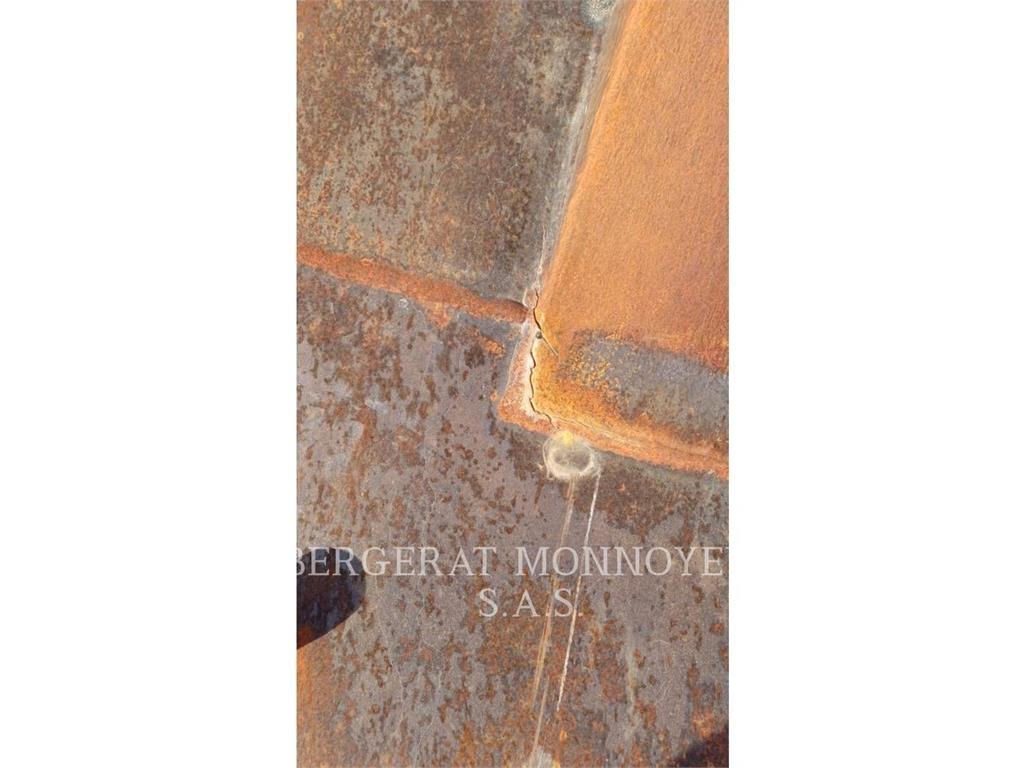 CAT 938M لوادر بعجل