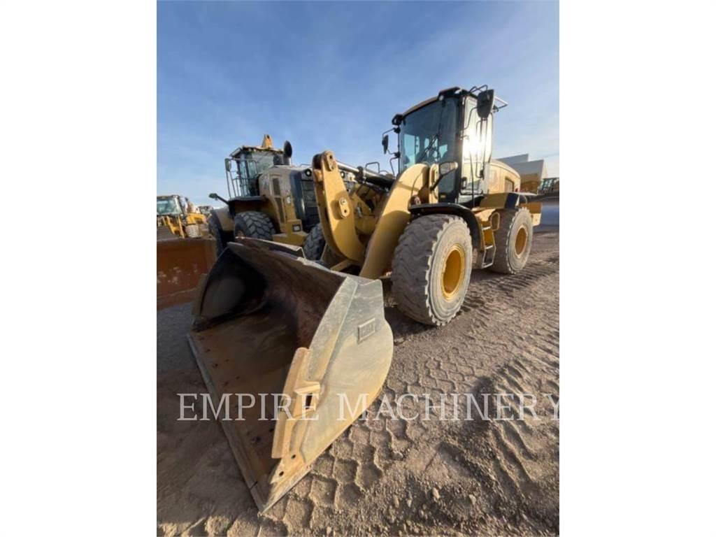 CAT 938M 3V FC لوادر بعجل