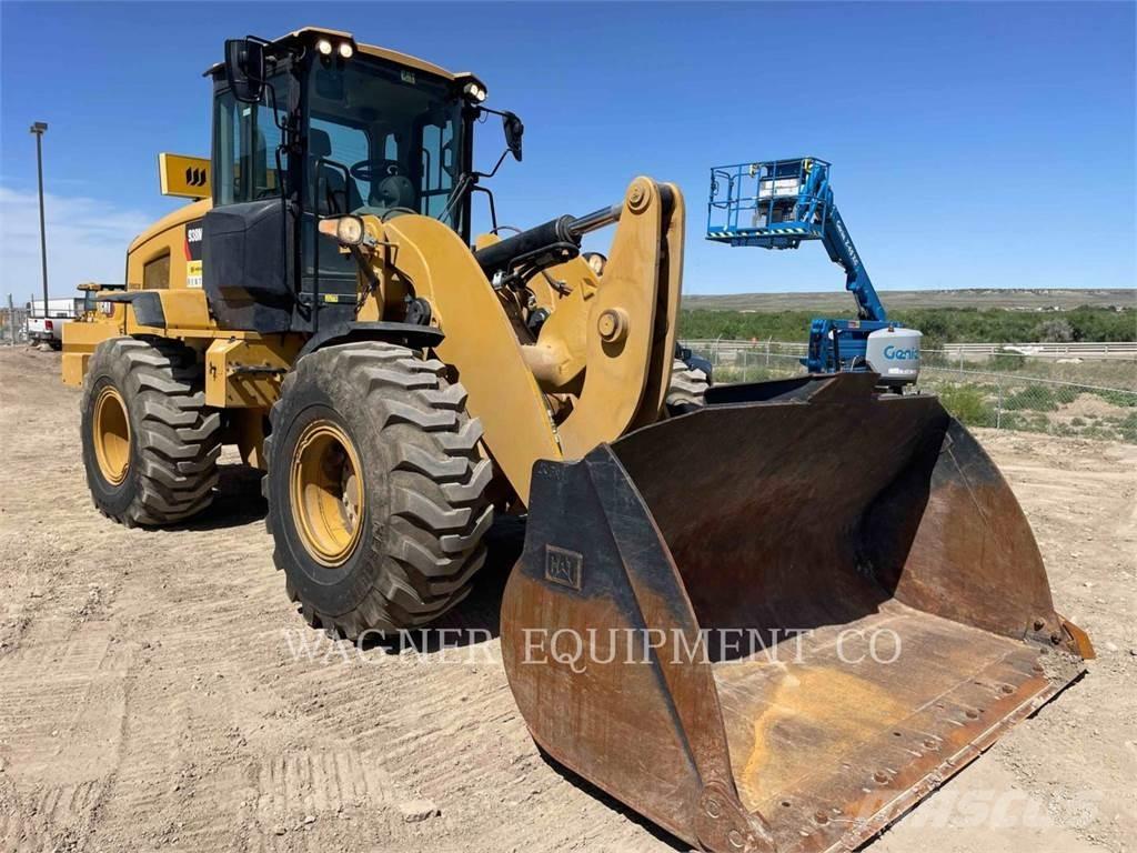 CAT 938M FC لوادر بعجل