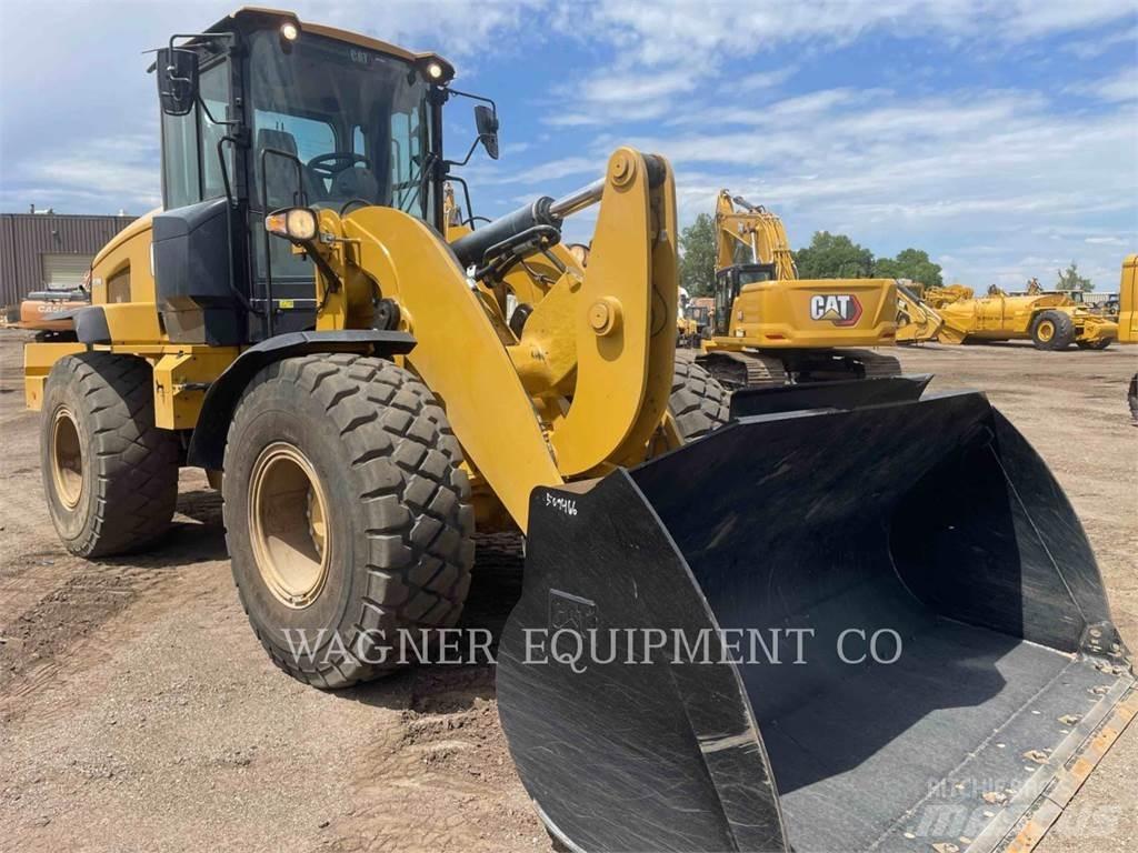 CAT 938M FC لوادر بعجل