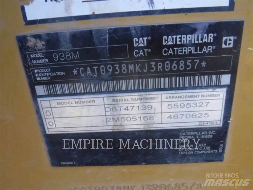 CAT 938M FC لوادر بعجل