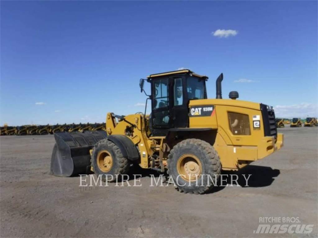CAT 938M FC لوادر بعجل