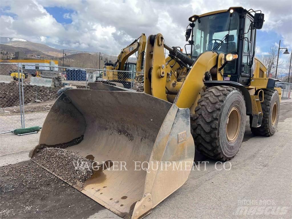 CAT 938M FC لوادر بعجل