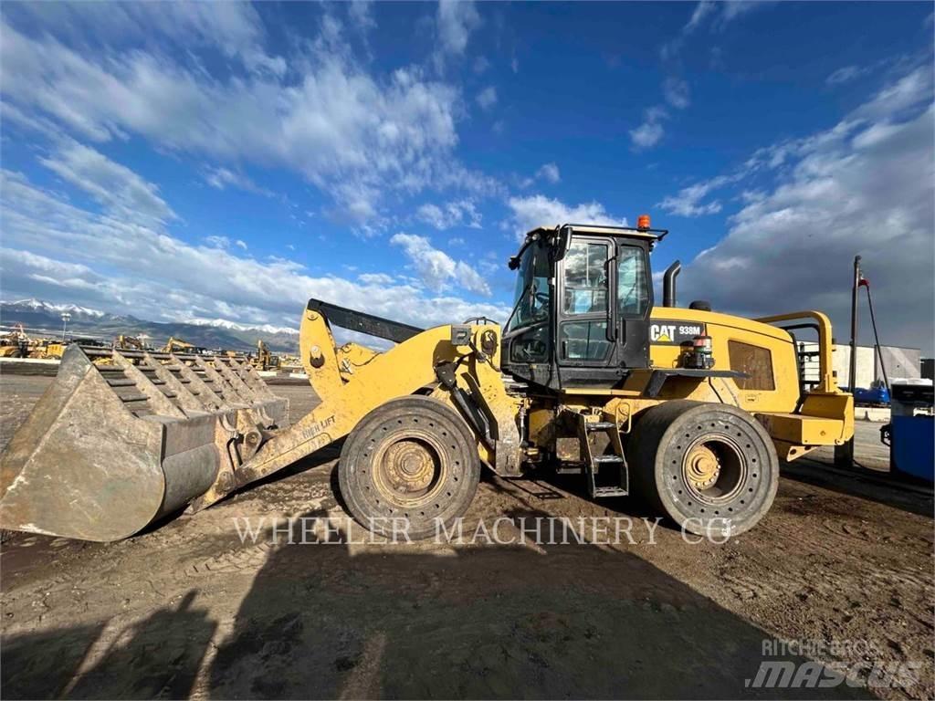 CAT 938M HL WS لوادر بعجل