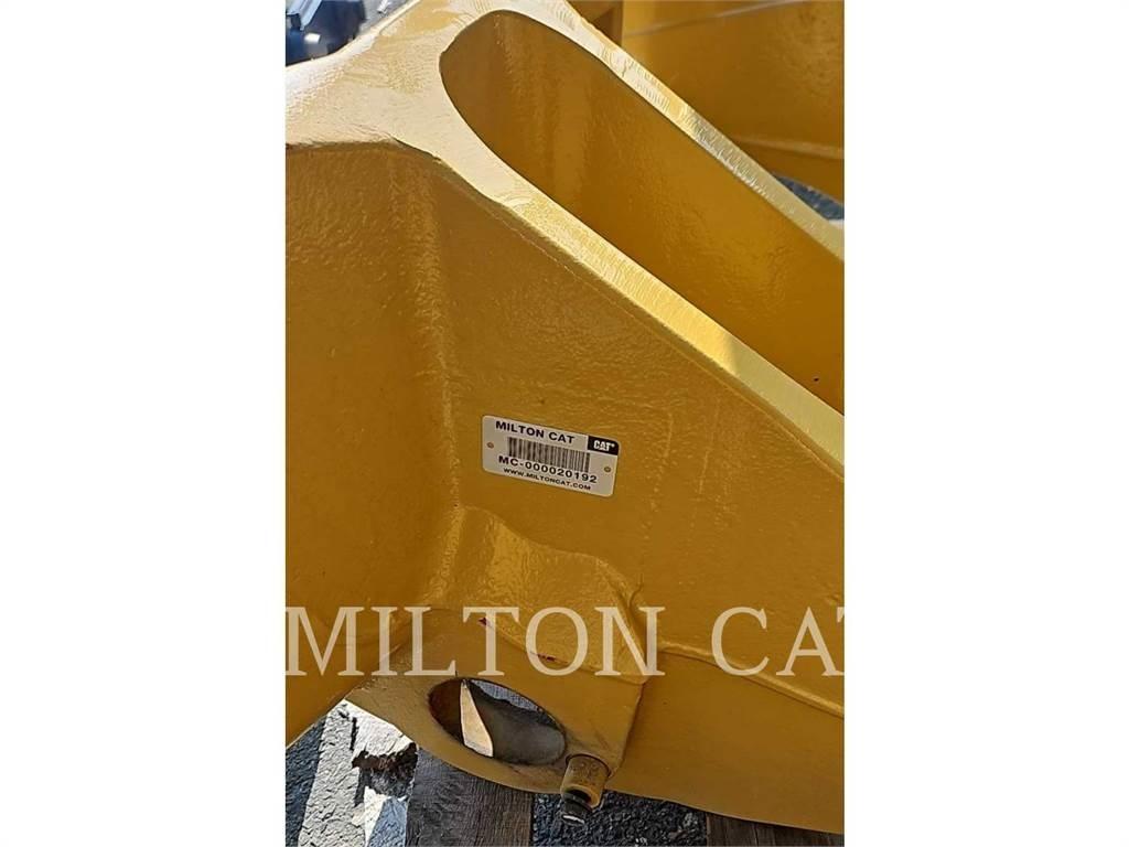 CAT 938M ISO COUPLER موصلات سريعة