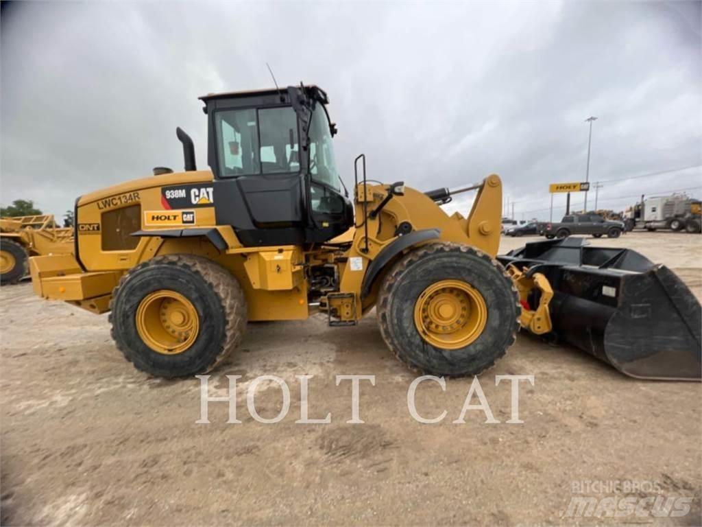 CAT 938M QC لوادر بعجل