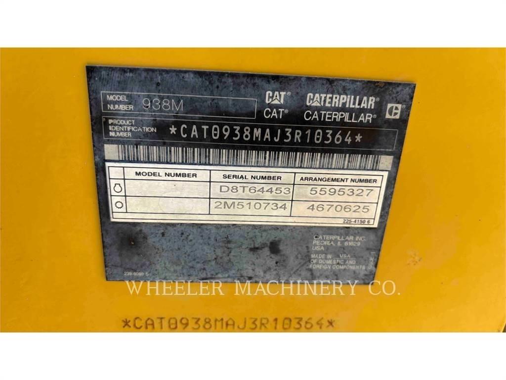 CAT 938M QC لوادر بعجل