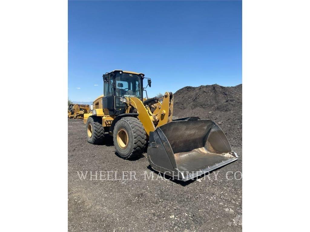 CAT 938M QC لوادر بعجل