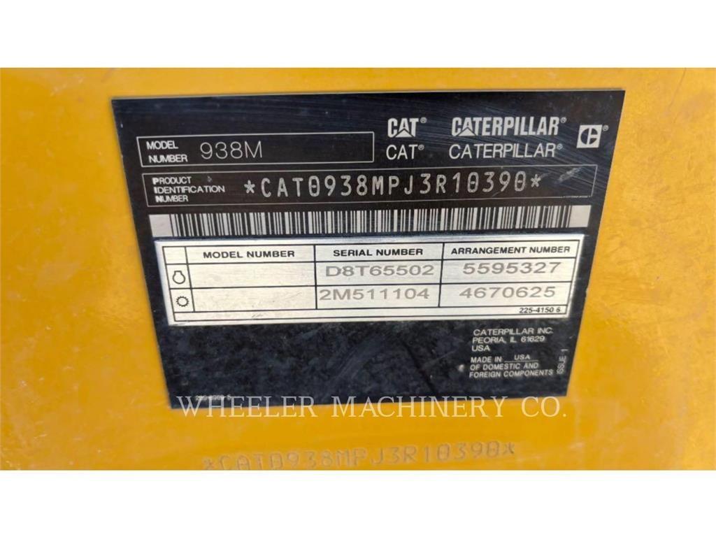 CAT 938M QC لوادر بعجل