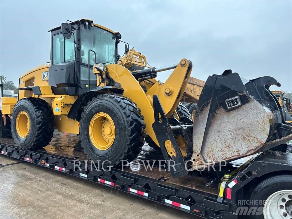 CAT 938MQC3V لوادر بعجل