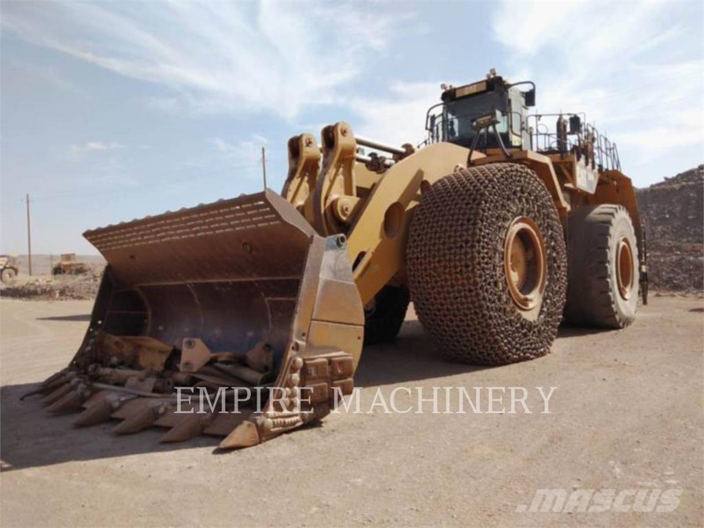 CAT 944H لوادر بعجل