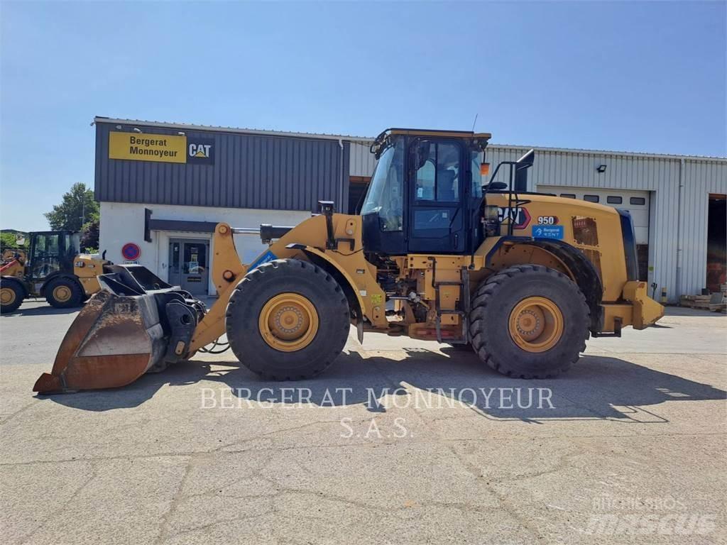 CAT 950 لوادر بعجل