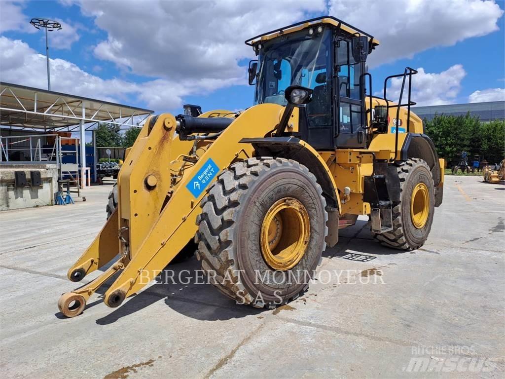 CAT 950 لوادر بعجل