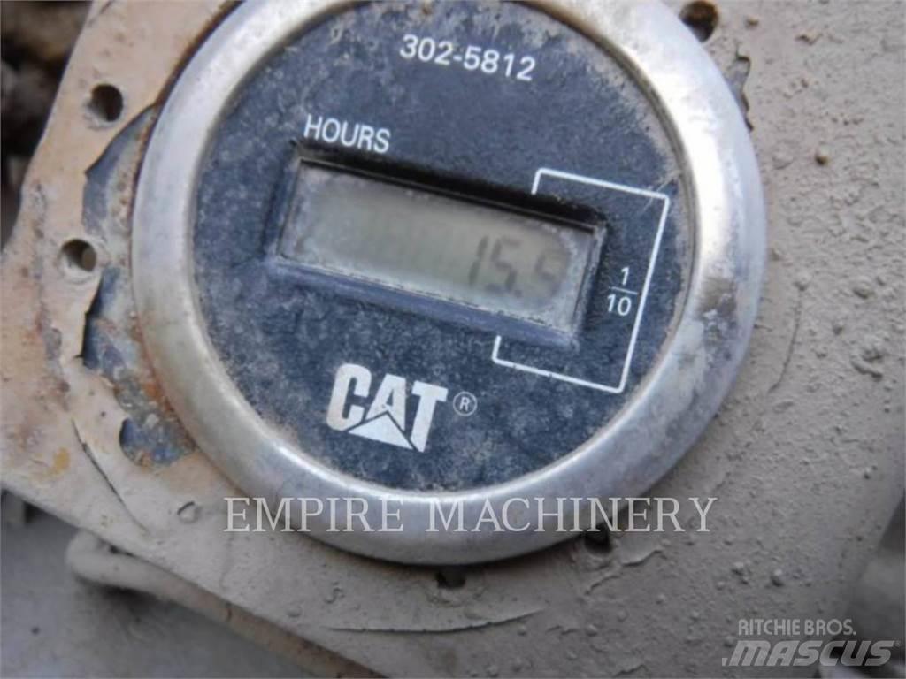 CAT 950 لوادر بعجل