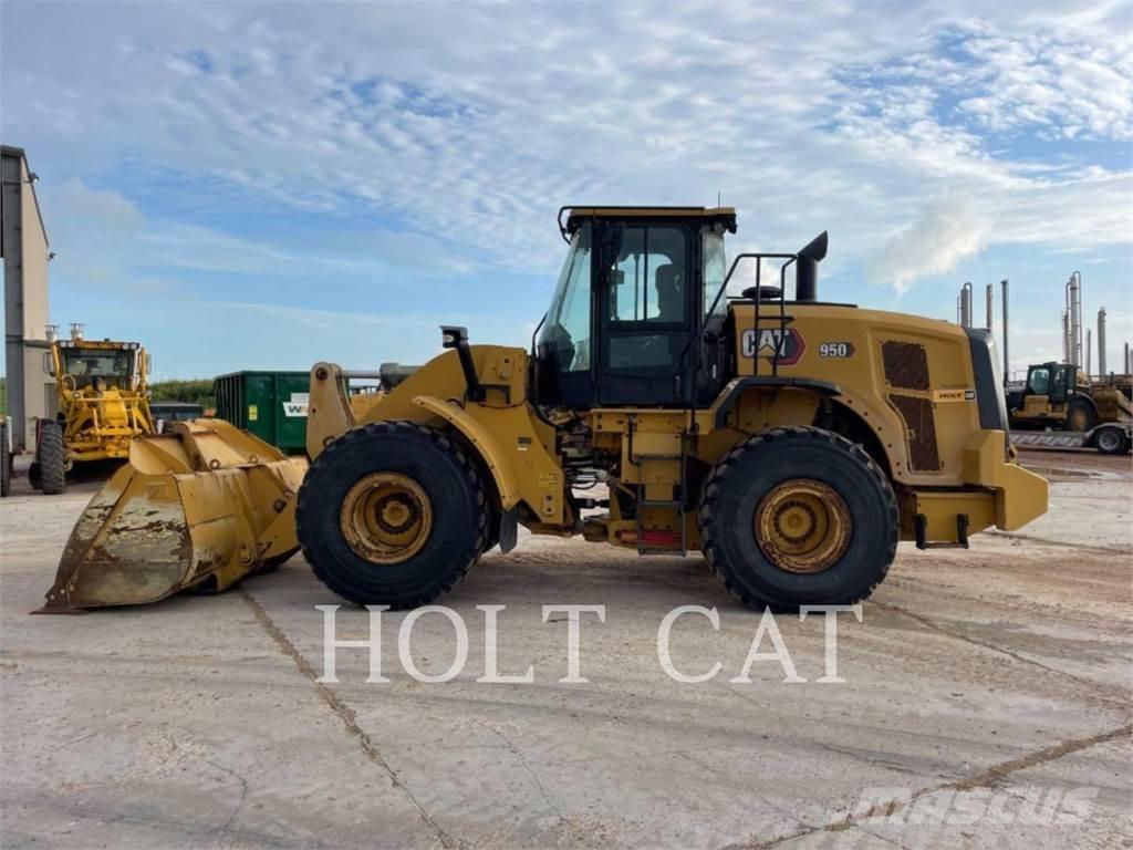 CAT 950 لوادر بعجل
