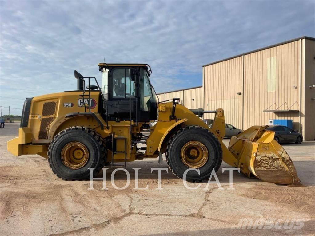 CAT 950 لوادر بعجل
