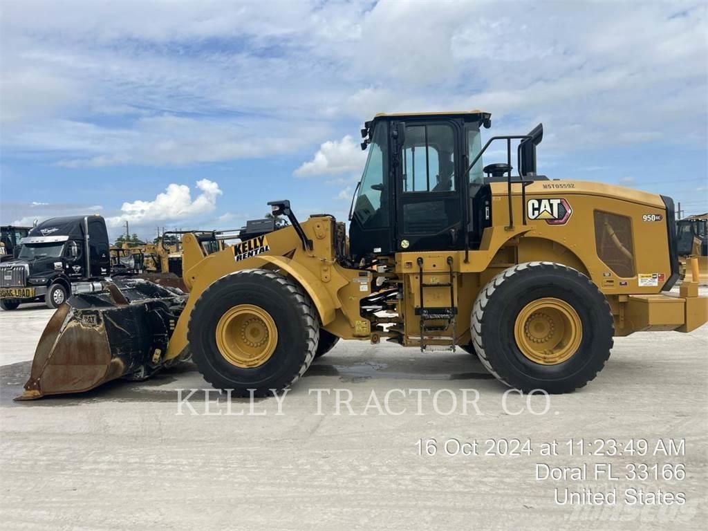 CAT 950 GC لوادر بعجل
