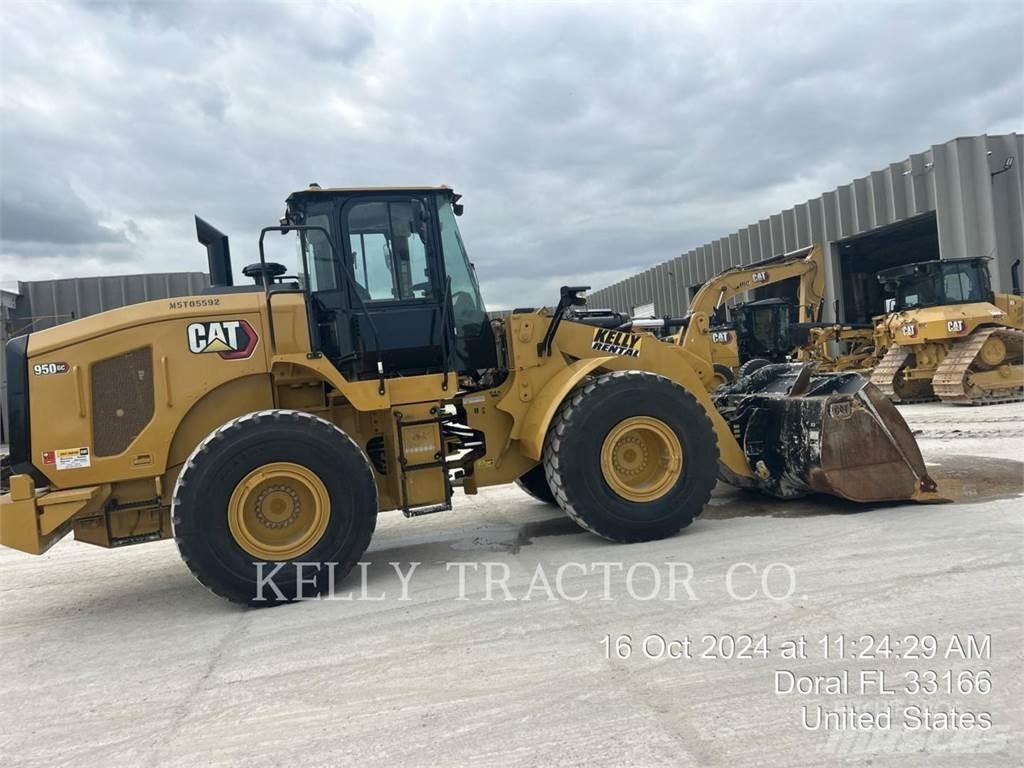 CAT 950 GC لوادر بعجل