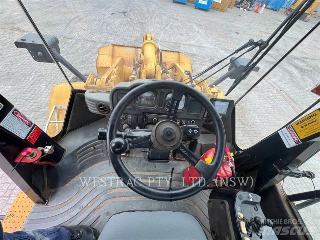 CAT 950 H لوادر بعجل