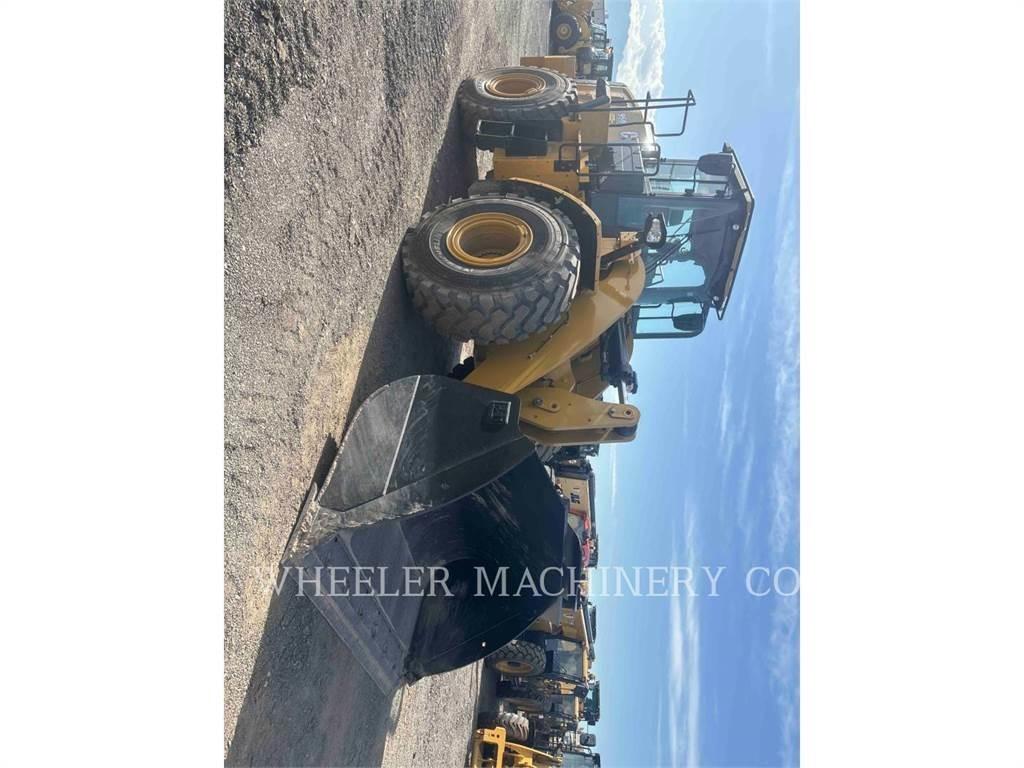 CAT 950 QC لوادر بعجل