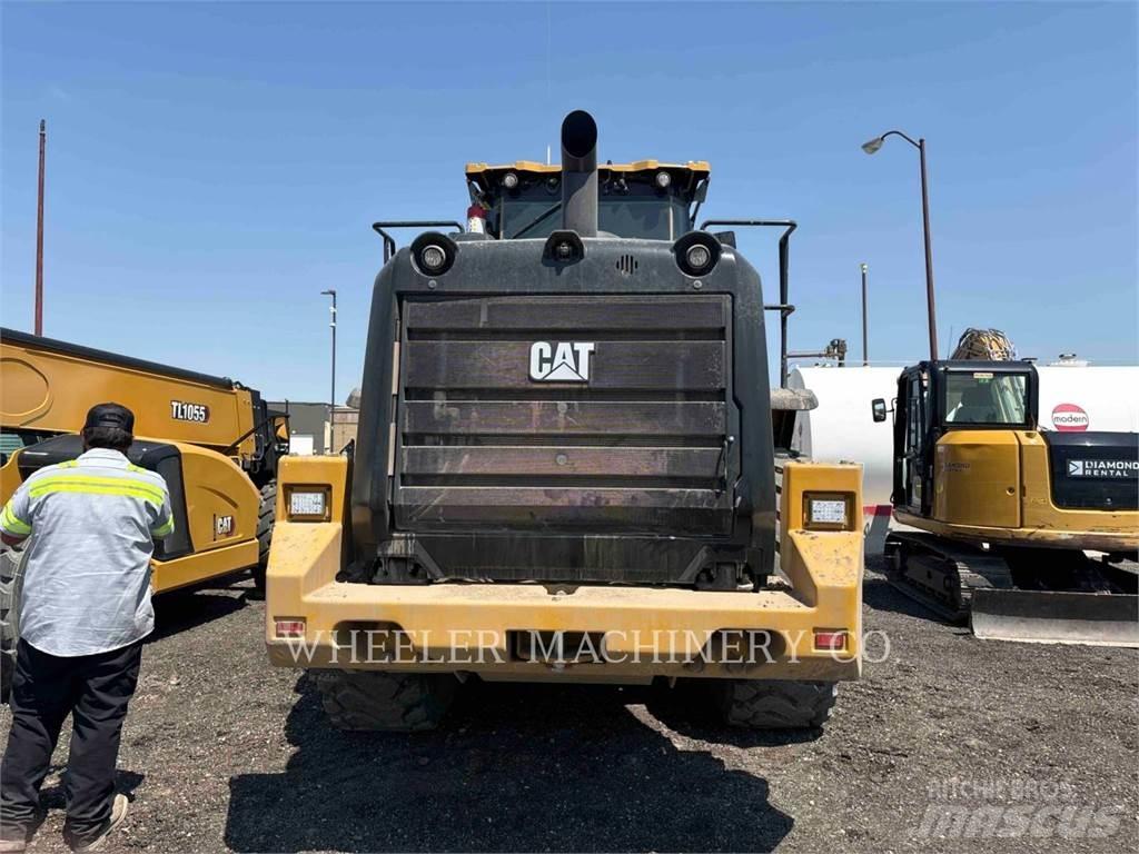 CAT 950 QC لوادر بعجل