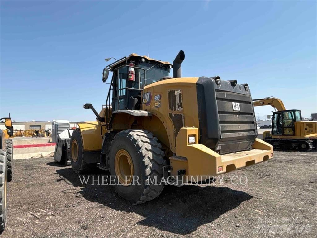 CAT 950 QC لوادر بعجل