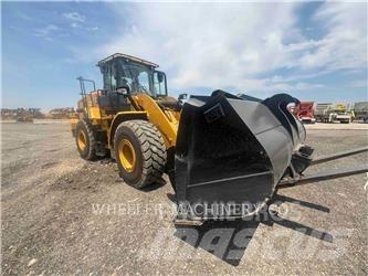 CAT 950 QC لوادر بعجل