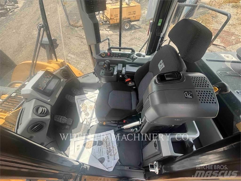 CAT 950 QC لوادر بعجل