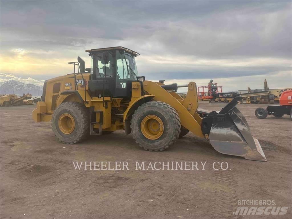 CAT 950 QC لوادر بعجل