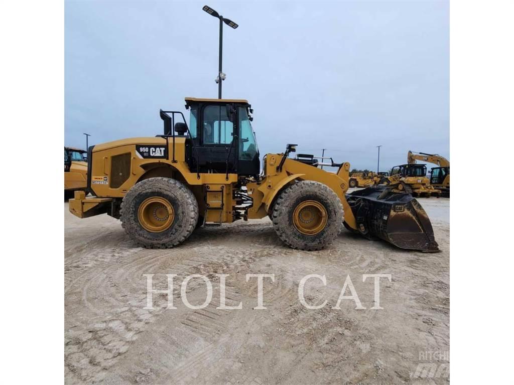 CAT 950GC لوادر بعجل