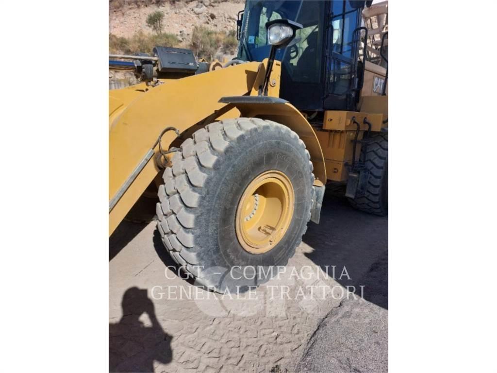 CAT 950GC لوادر بعجل