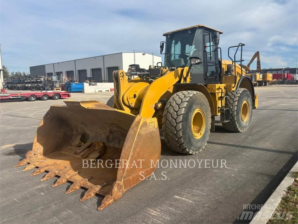 CAT 950GC لوادر بعجل