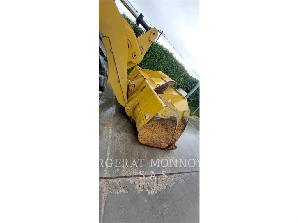 CAT 950GC لوادر بعجل