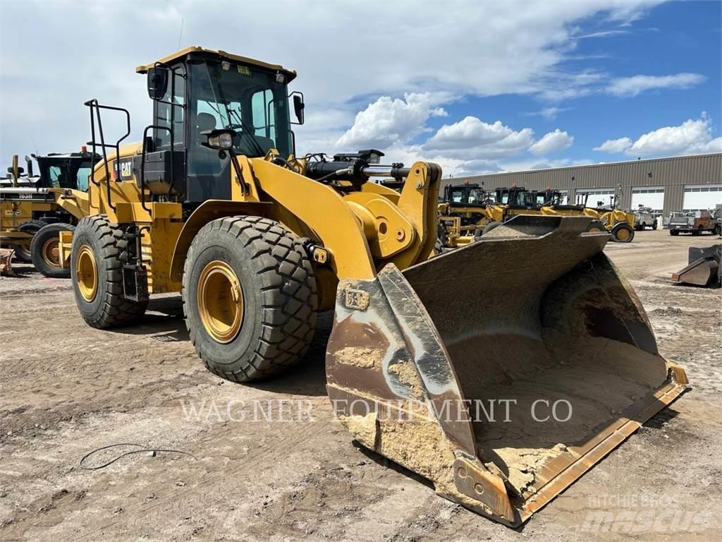 CAT 950GC لوادر بعجل