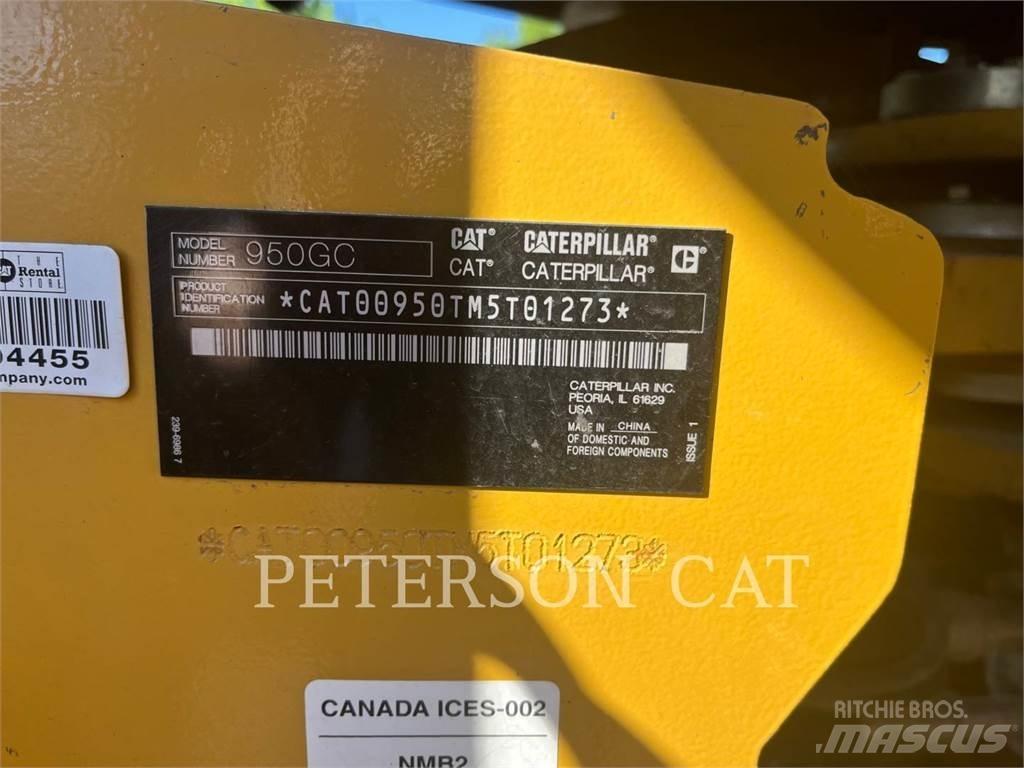 CAT 950GC لوادر بعجل
