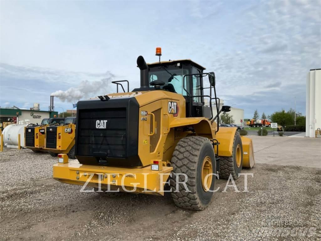 CAT 950GC لوادر بعجل